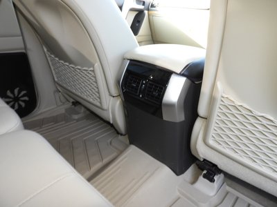 TOYOTA LAND CRUISER PRADO - 8
