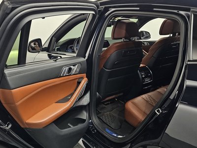 2021 BMW X6 — миниатюра 26