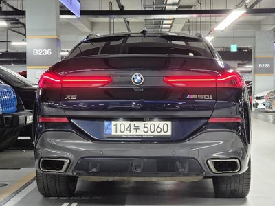 2021 BMW X6 — миниатюра 47