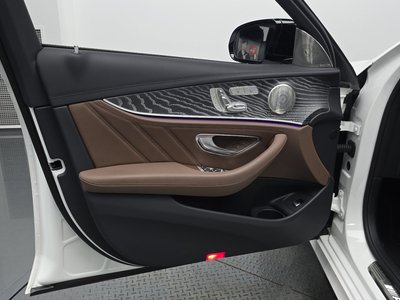 صورة مصغرة 27 لـ 2023 Mercedes-BENZ E-CLASS