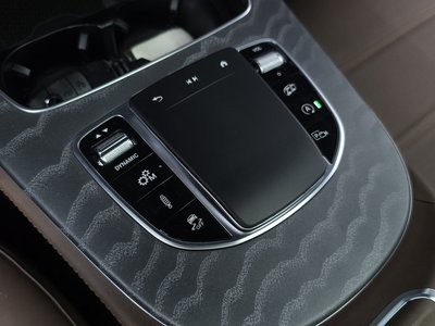 صورة مصغرة 33 لـ 2023 Mercedes-BENZ E-CLASS