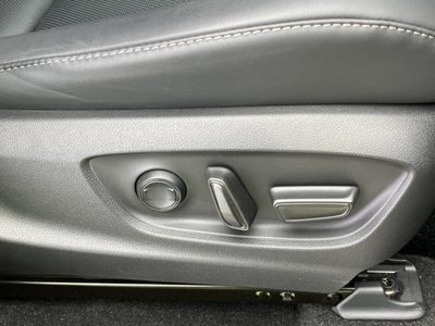 TOYOTA CROWN SPORT - 7