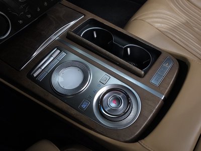 GENESIS G80 (RG3) - 9