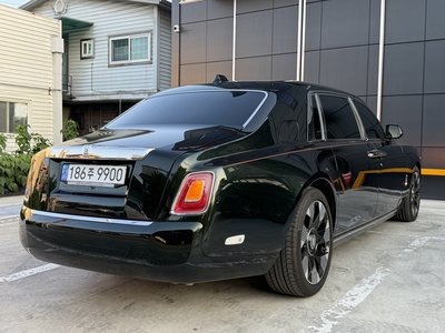 ROLLS-ROYCE PHANTOM - 6