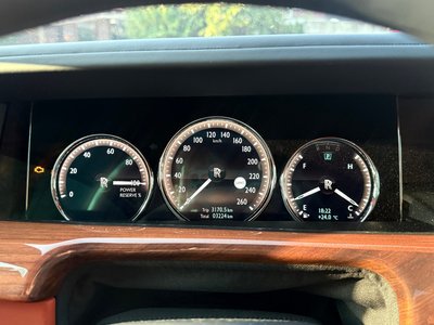ROLLS-ROYCE PHANTOM - 7