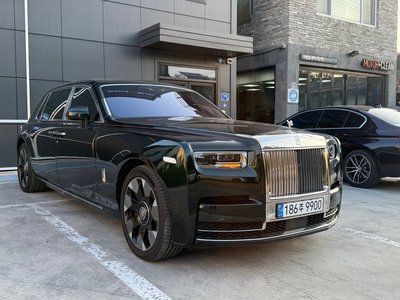 ROLLS-ROYCE PHANTOM - 3