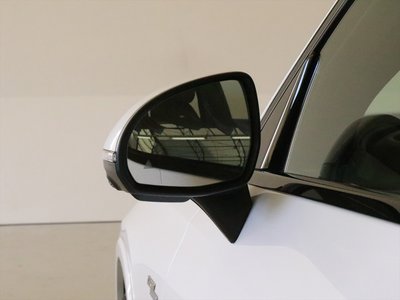 2025 Mercedes-BENZ GLC photo 6