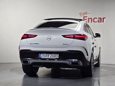 صورة 3 لـ 2024 Mercedes-BENZ GLE