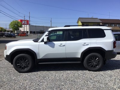 TOYOTA LAND CRUISER 250 - 10