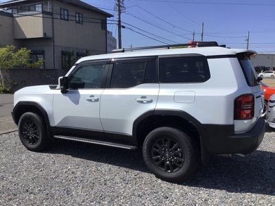 TOYOTA LAND CRUISER 250 - 9