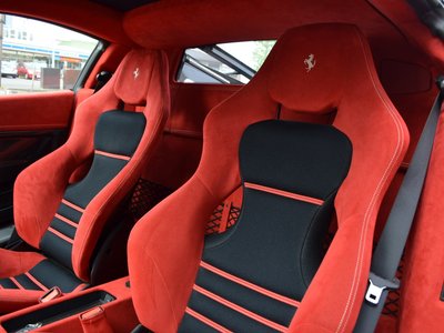 FERRARI 458 - 6