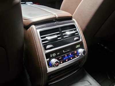 صورة مصغرة 18 لـ 2017 BMW 7 SERIES