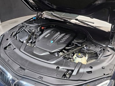 صورة 7 لـ 2017 BMW 7 SERIES