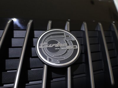2025 Porsche 911 — миниатюра 16