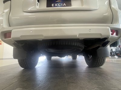 TOYOTA LAND CRUISER PRADO - 10
