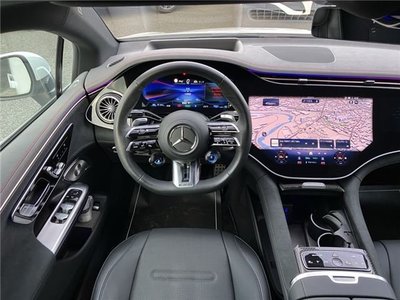 MERCEDES-BENZ EQE AMG - 10