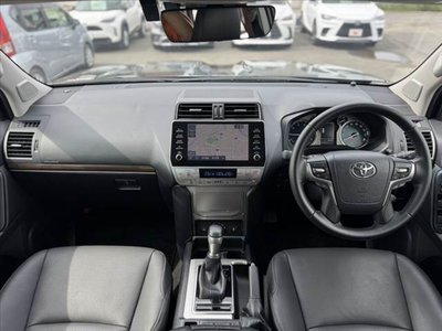 TOYOTA LAND CRUISER PRADO - 2