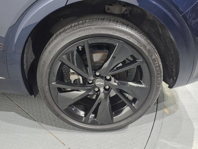 صورة 8 لـ 2021 GENESIS GV70