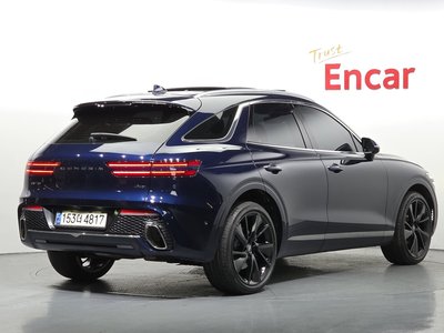 صورة 3 لـ 2021 GENESIS GV70
