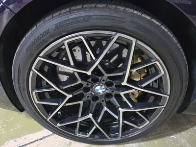 صورة 6 لـ 2021 BMW M8