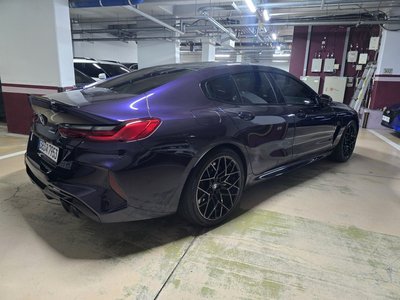 صورة 3 لـ 2021 BMW M8