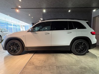 MERCEDES-BENZ GLB AMG - 6