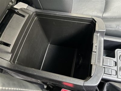 صورة مصغرة 22 لـ 2019 Toyota LAND CRUISER PRADO