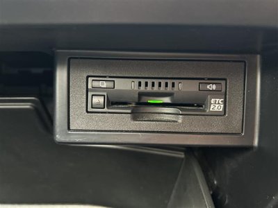 صورة مصغرة 33 لـ 2019 Toyota LAND CRUISER PRADO