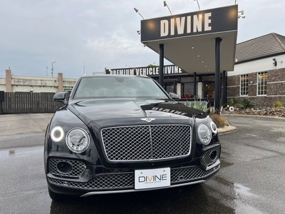 صورة مصغرة 24 لـ 2017 Bentley BENTAYGA