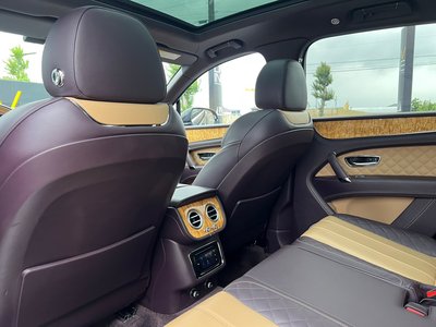 صورة مصغرة 30 لـ 2017 Bentley BENTAYGA