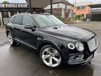 صورة مصغرة 22 لـ 2017 Bentley BENTAYGA
