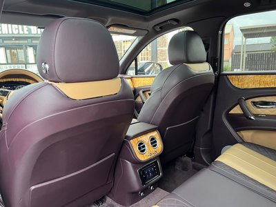 صورة مصغرة 47 لـ 2017 Bentley BENTAYGA
