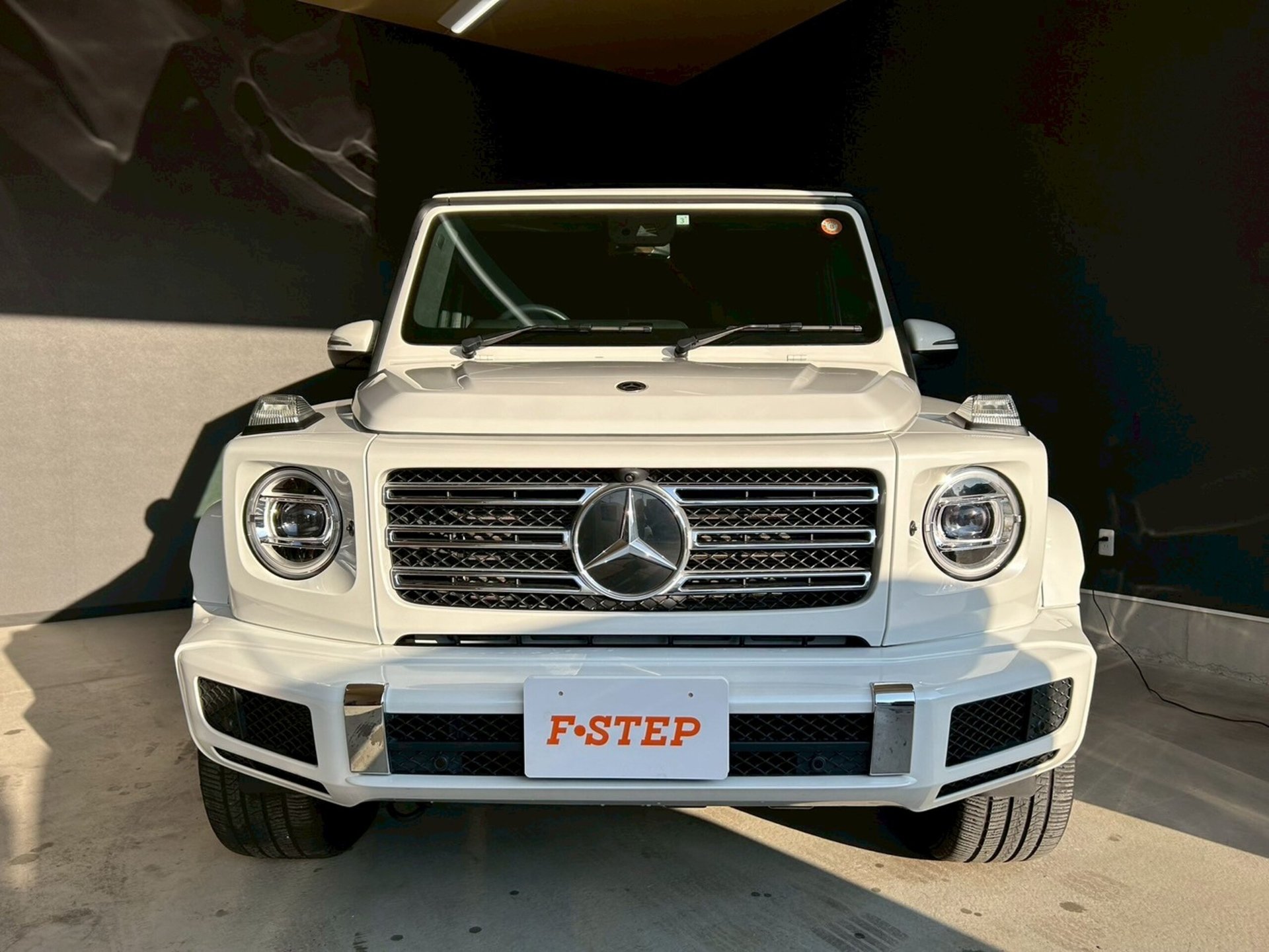 MERCEDES-BENZ G-CLASS - View 1