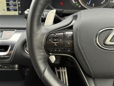 2017 Lexus LC photo 6