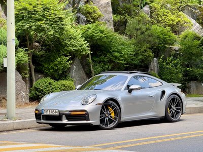 PORSCHE 911 - 1