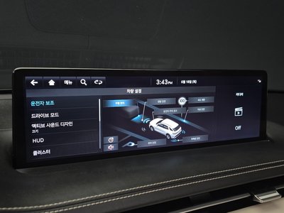 2021 Genesis GV70 — миниатюра 16