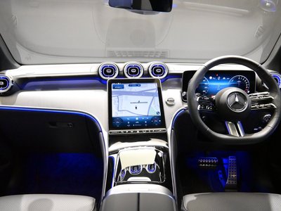 2026 Mercedes-BENZ GLC — миниатюра 45