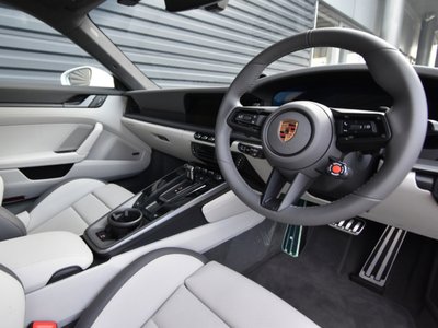 PORSCHE 911 - 10