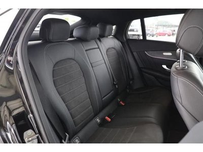MERCEDES-BENZ GLC - 7