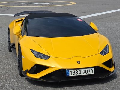 2021 Lamborghini HURACAN 照片 2