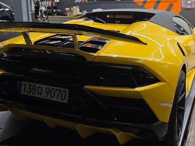 2021 Lamborghini HURACAN 照片 3
