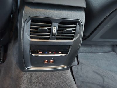 2025 BMW 3 SERIES 缩略图 13