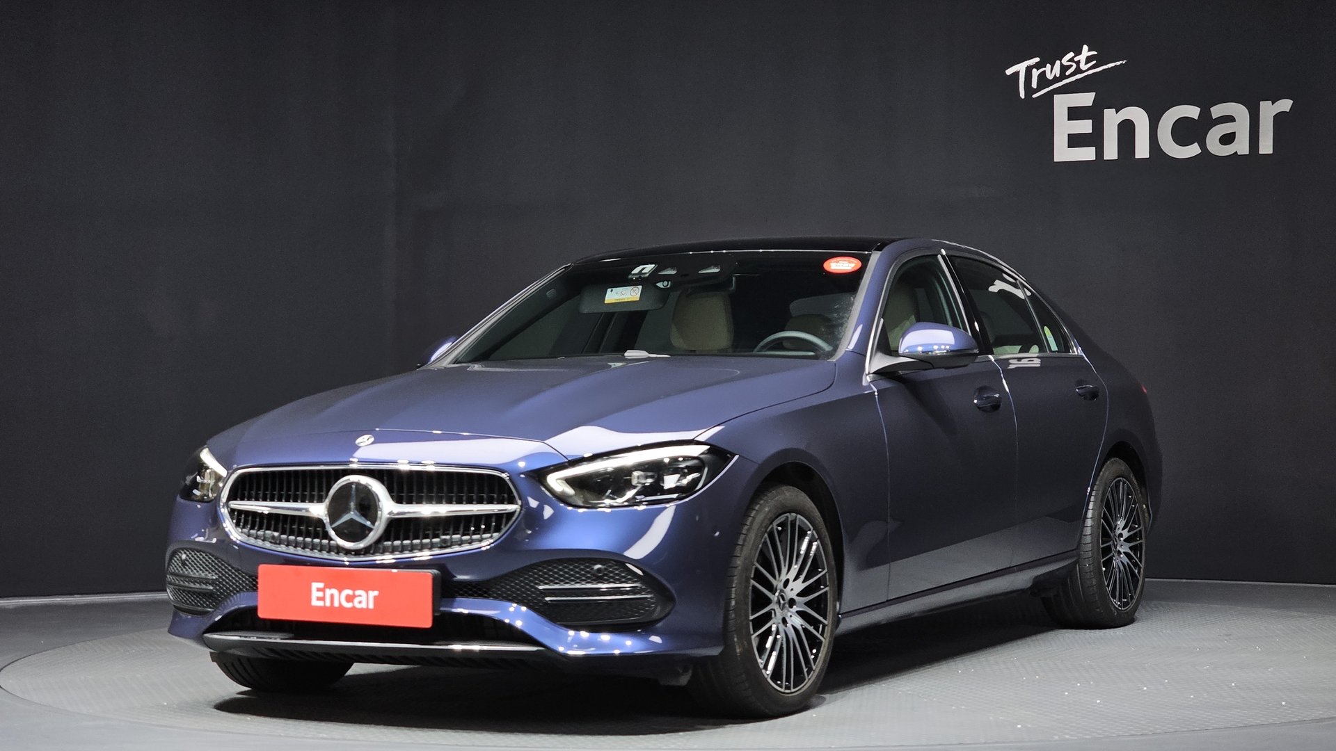 MERCEDES-BENZ C-CLASS - View 1