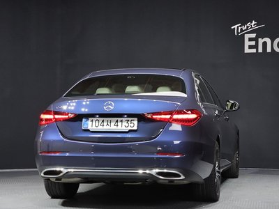 MERCEDES-BENZ C-CLASS - 4
