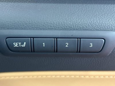 2025 Lexus NX — миниатюра 27