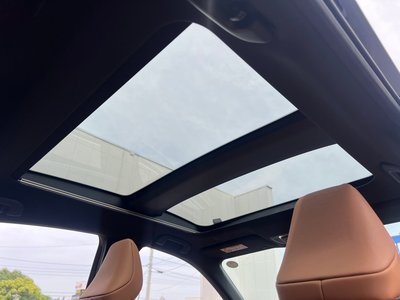 صورة مصغرة 46 لـ 2023 Toyota CROWN SPORT
