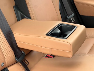 صورة مصغرة 45 لـ 2023 Toyota CROWN SPORT