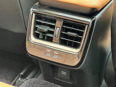 صورة مصغرة 44 لـ 2023 Toyota CROWN SPORT