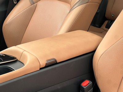 صورة مصغرة 31 لـ 2023 Toyota CROWN SPORT