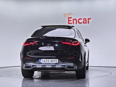 صورة 3 لـ 2023 Mercedes-BENZ GLC